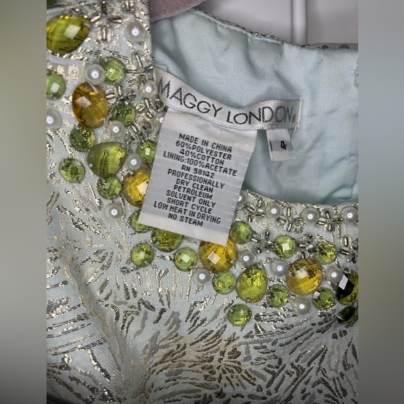 Maggy London Dress size 4 - Picture 2 of 4